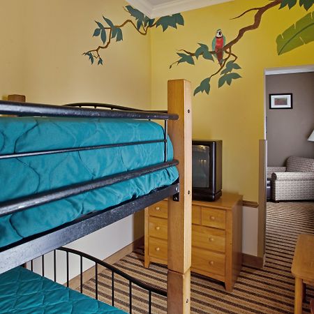 Holiday Inn Express Hotel & Suites Byron By Ihg Εξωτερικό φωτογραφία