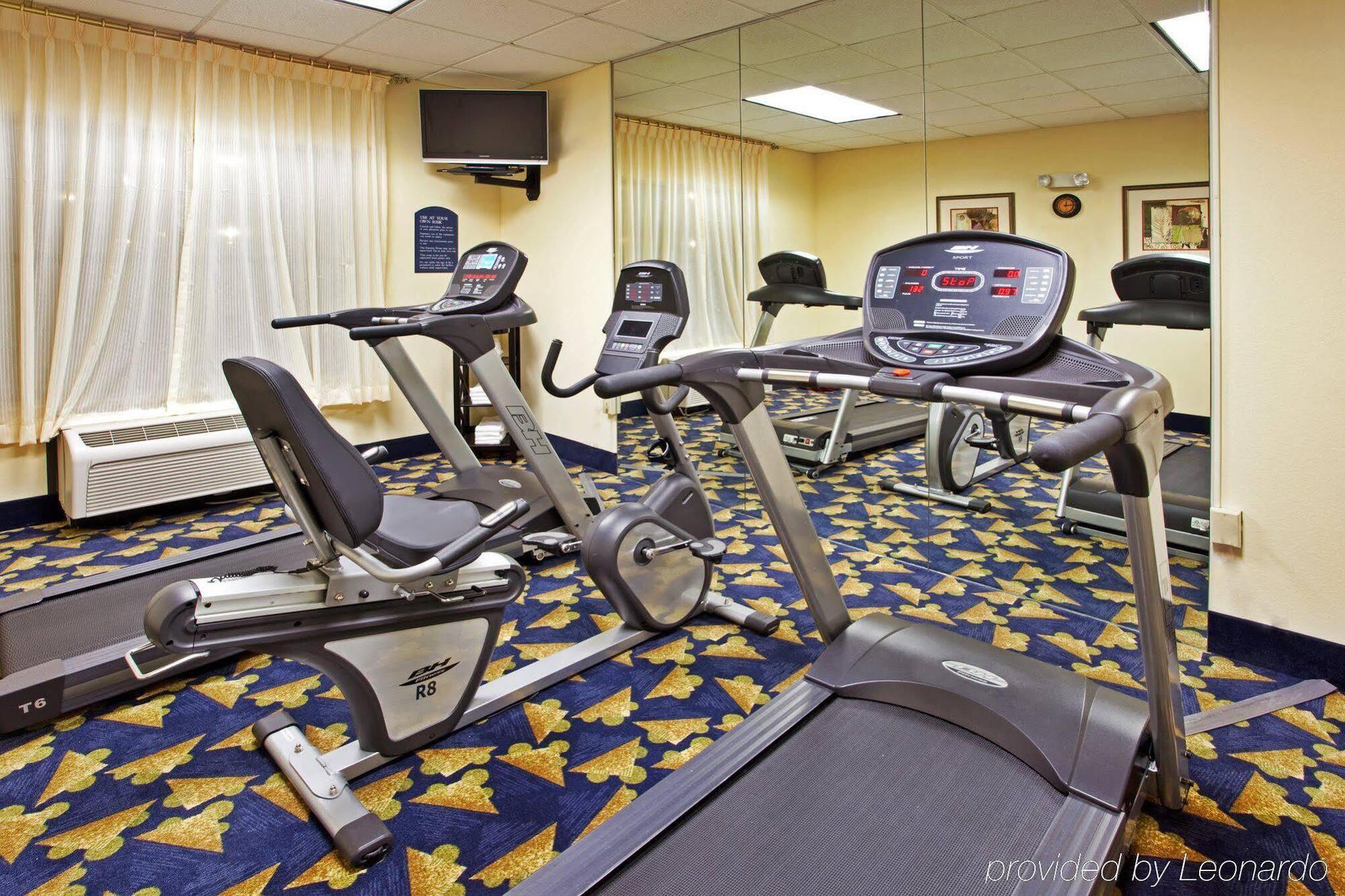 Holiday Inn Express Hotel & Suites Byron By Ihg Εξωτερικό φωτογραφία